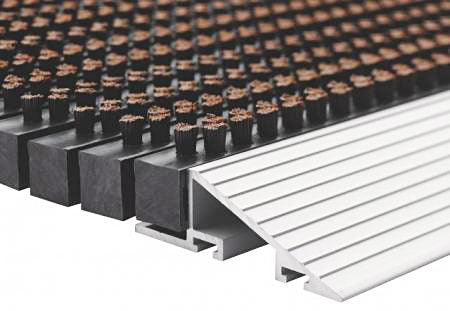 Outdoormatte Outline mit Borsten